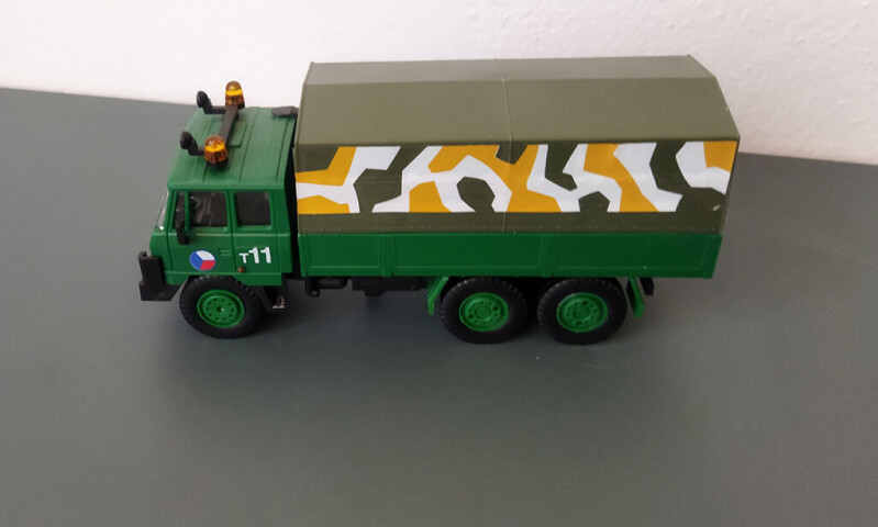 MS 11 Tatra 815 Czech Army 1:48